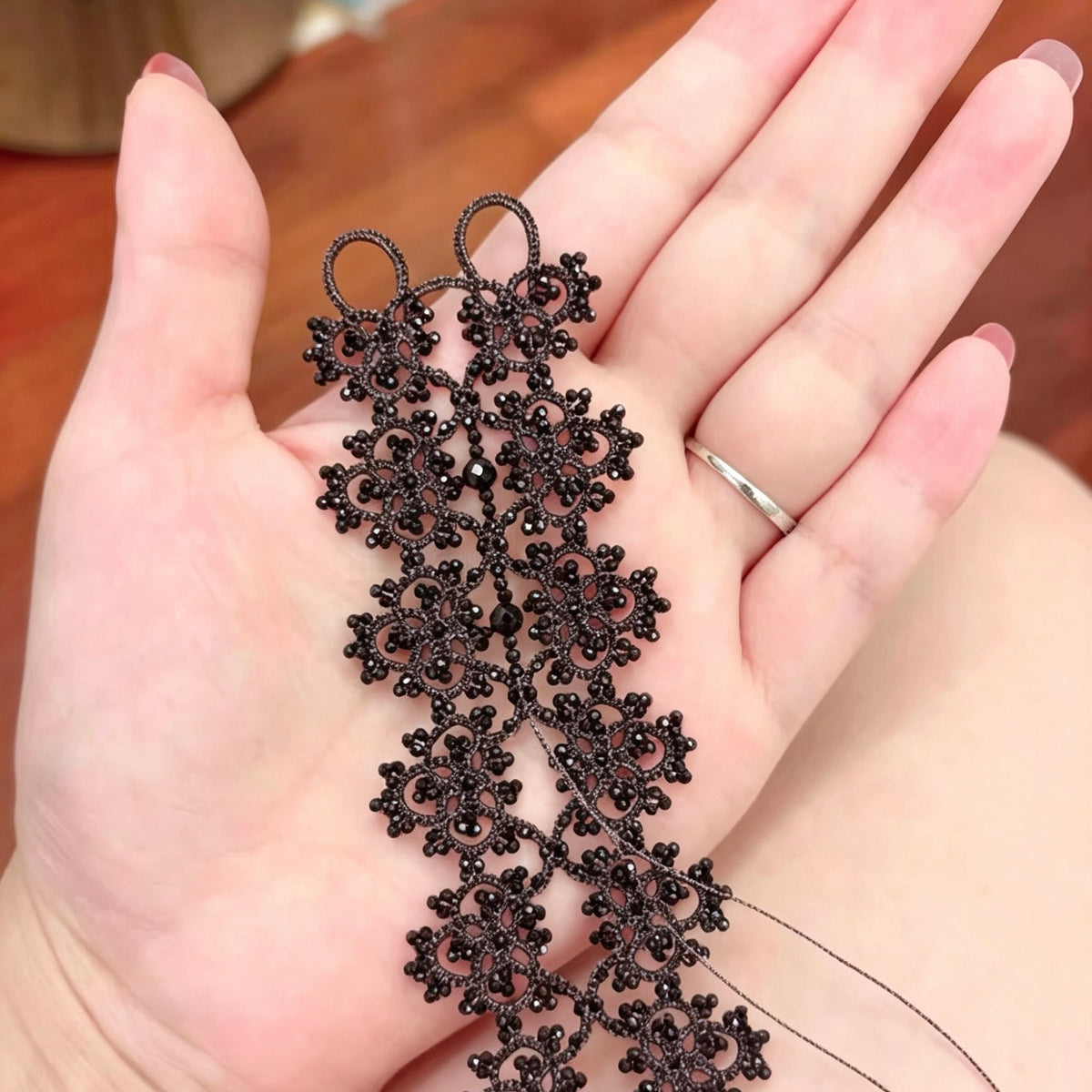 Handmade lace tatting beaded bracelet with natural gemstone spinel