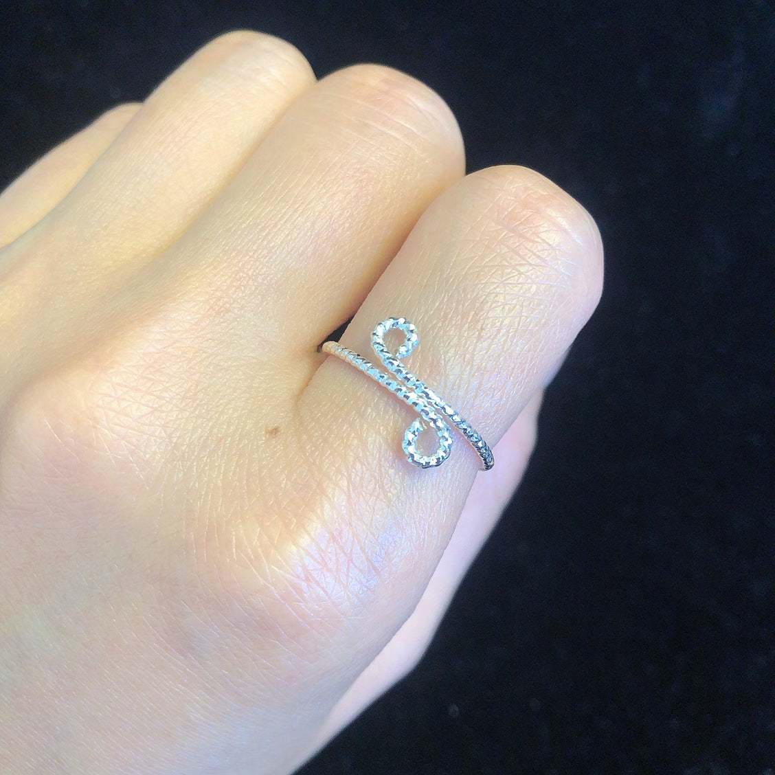 Handmade wirewrapping beaded ring