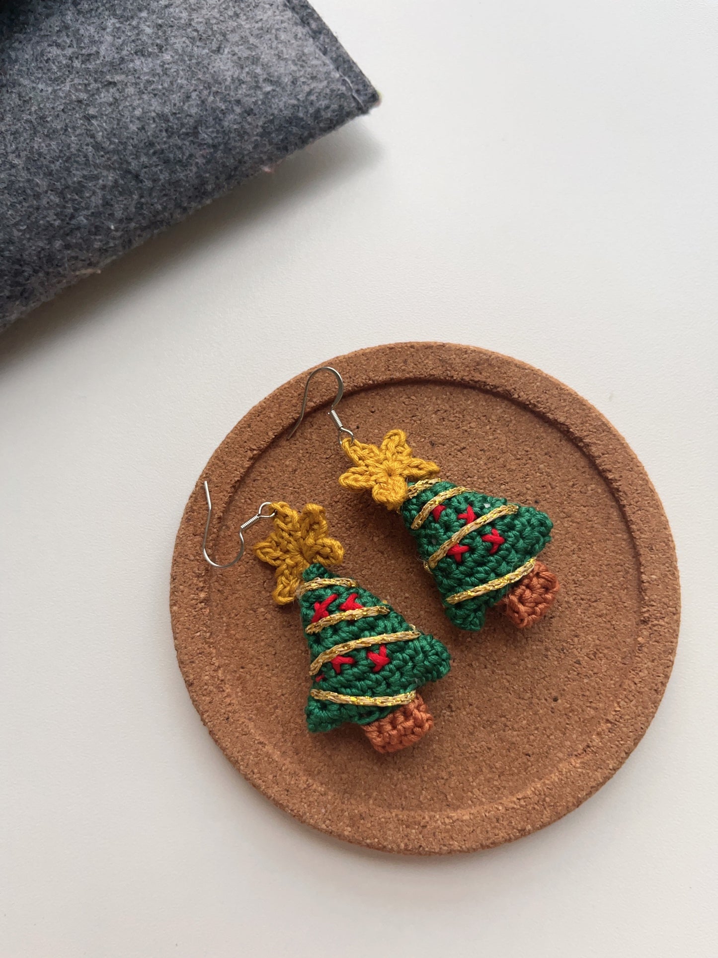 Handmade crochet Christmas tree earrings with s925 hooks