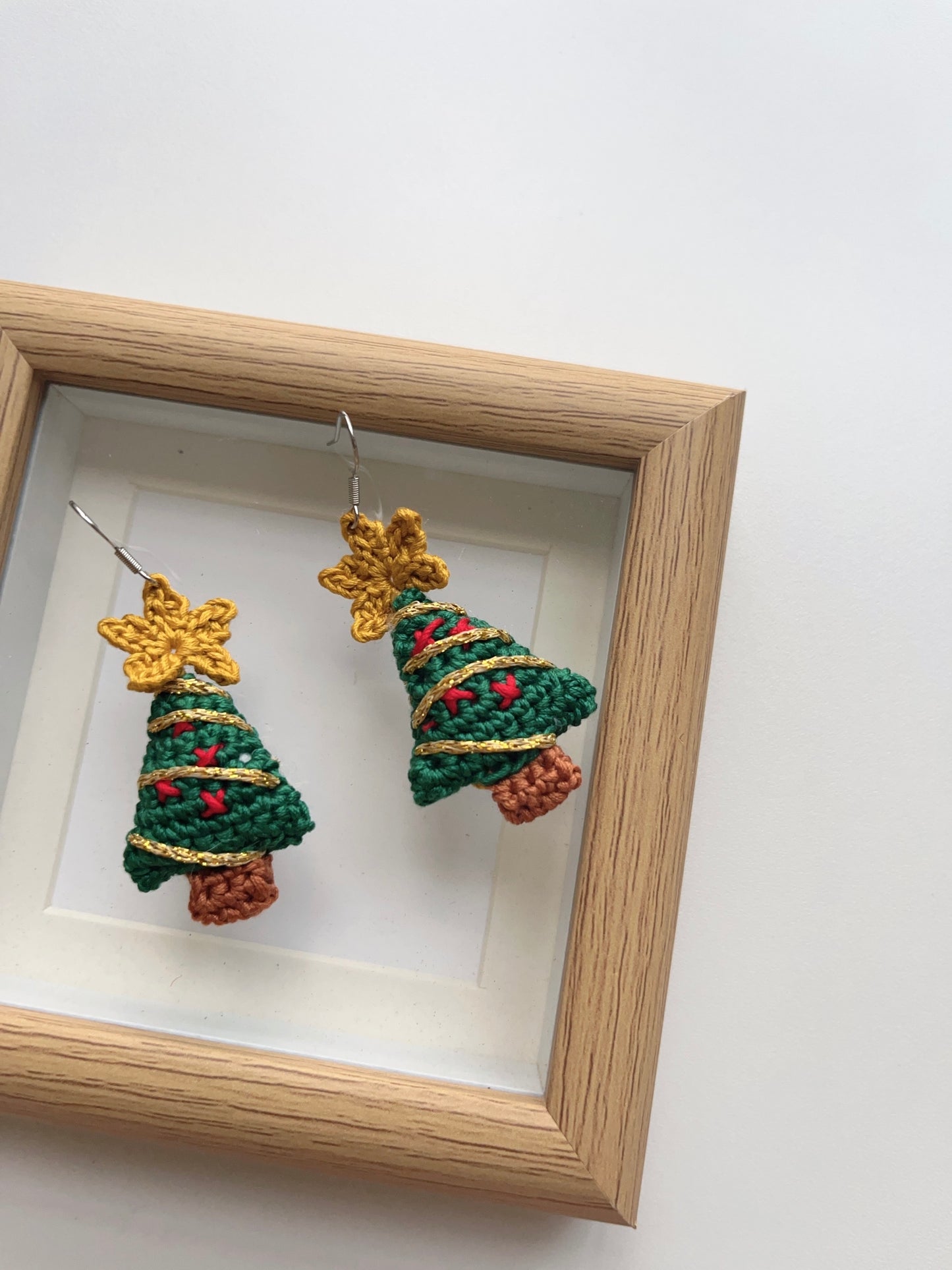 Handmade crochet Christmas tree earrings with s925 hooks