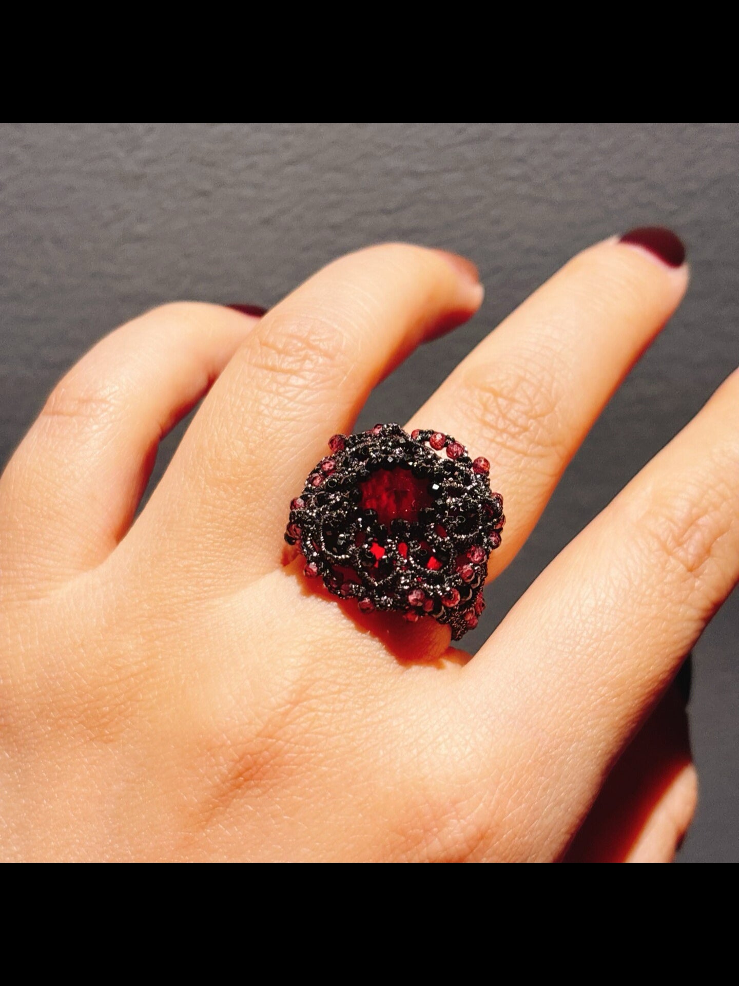Handmade shuttle tatting ring