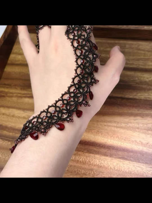 Handmade shuttle tatting necklace