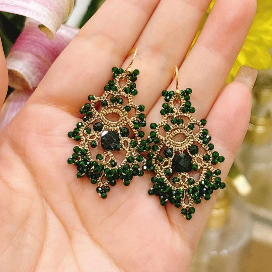Handmade shuttle tatting earrings with natural gemstone labradorite,green sandstone,s925 silver hooks