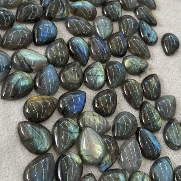 Natural gemstones for jewelry making