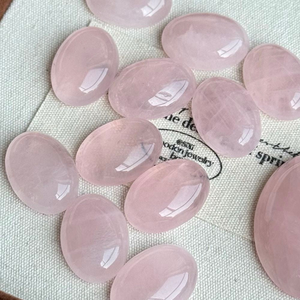 Natural gemstones for jewelry making