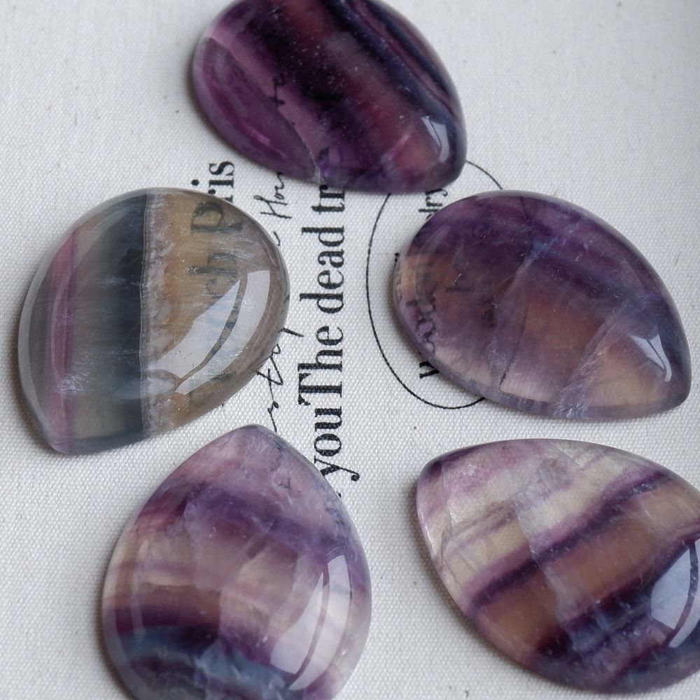 Natural gemstones for jewelry making