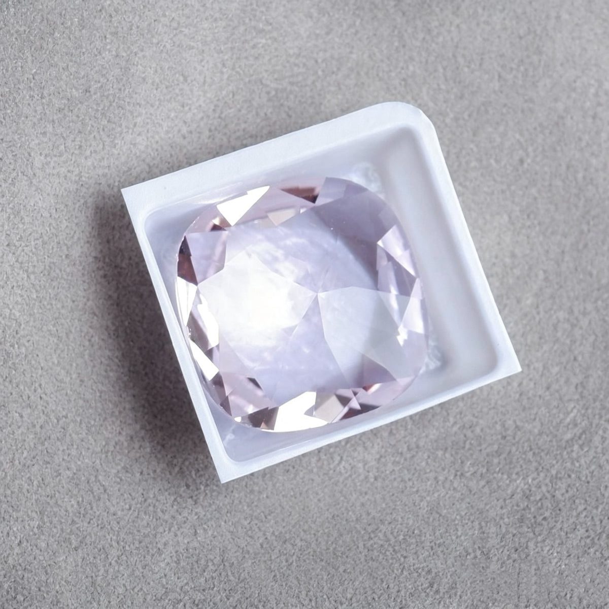 18mm dongzhou diamond square faceted gemstone for jewelry making