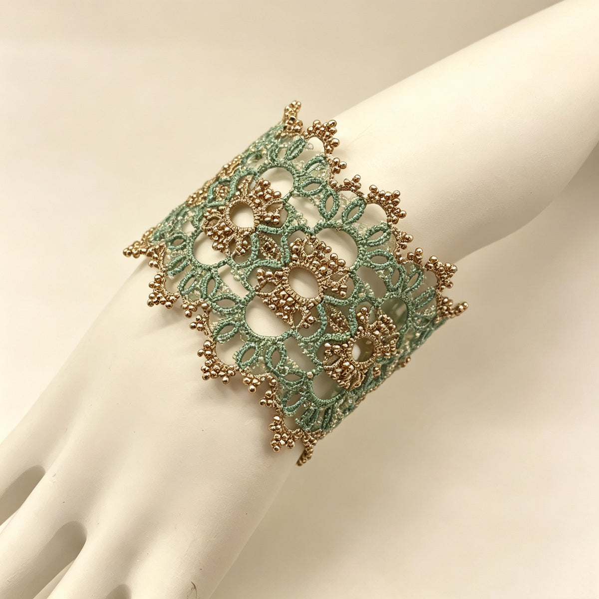 Handmade lace tatting beaded bracelet Miyuki seed beads