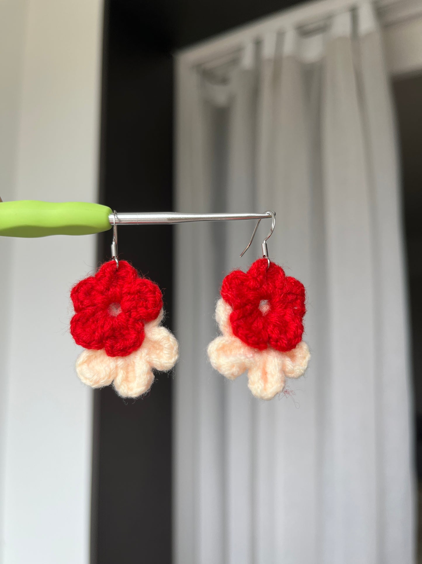 Handmade crochet flower earrings with s925 hooks
