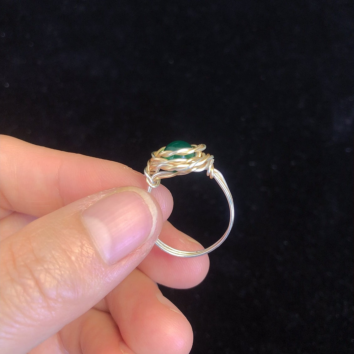 Handmade wirewrapping beaded flower ring