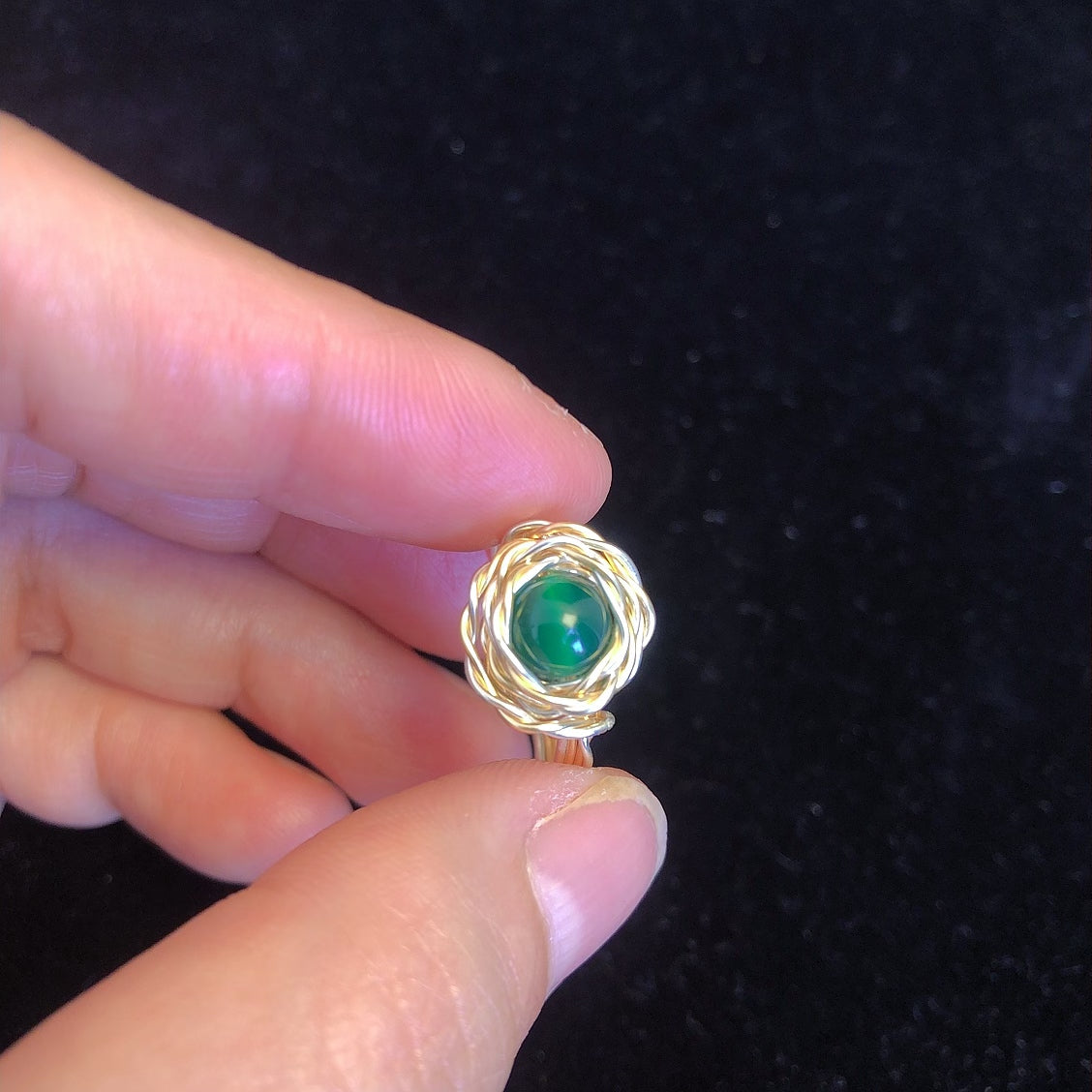 Handmade wirewrapping beaded flower ring