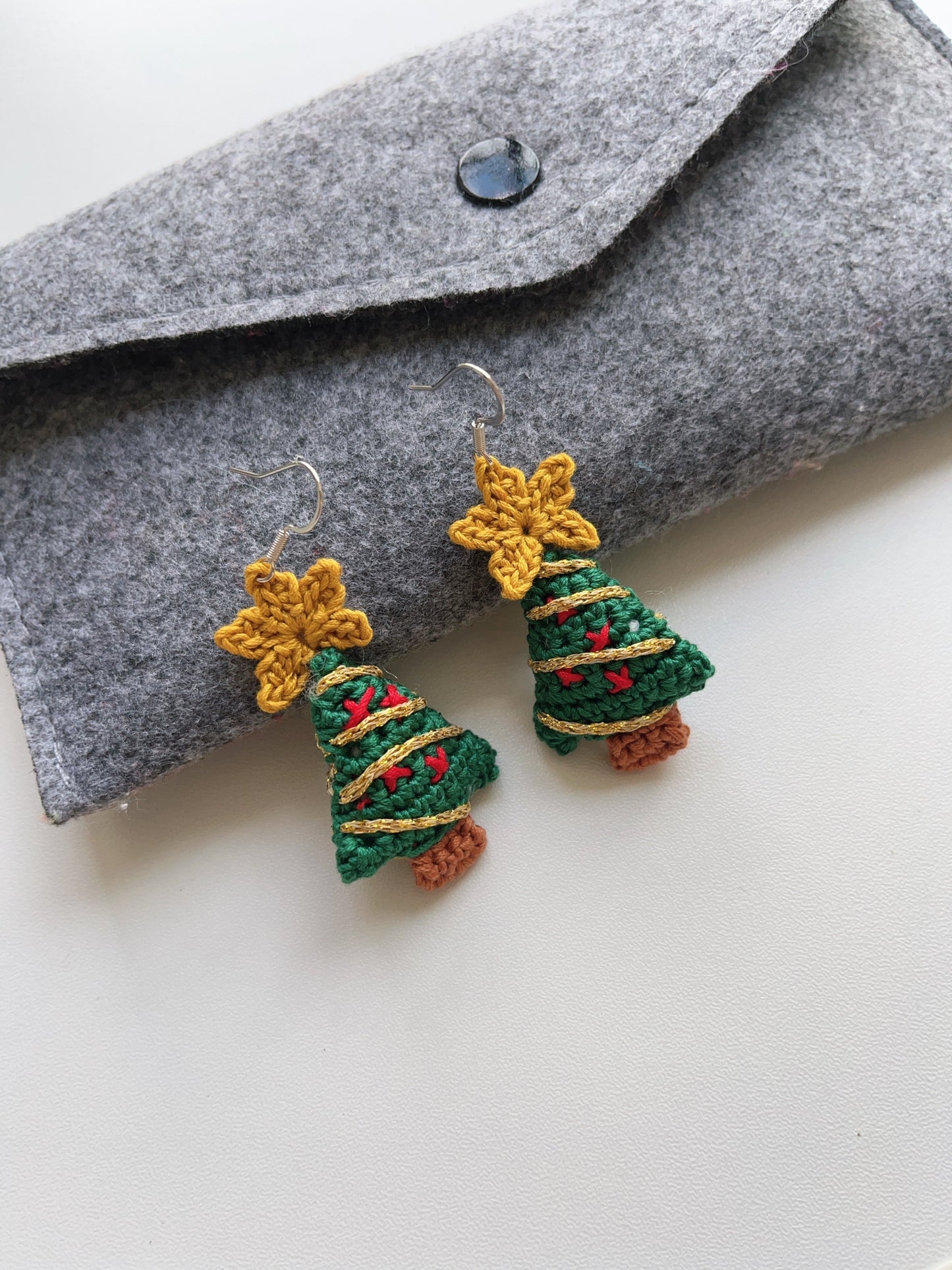 Handmade crochet Christmas tree earrings with s925 hooks