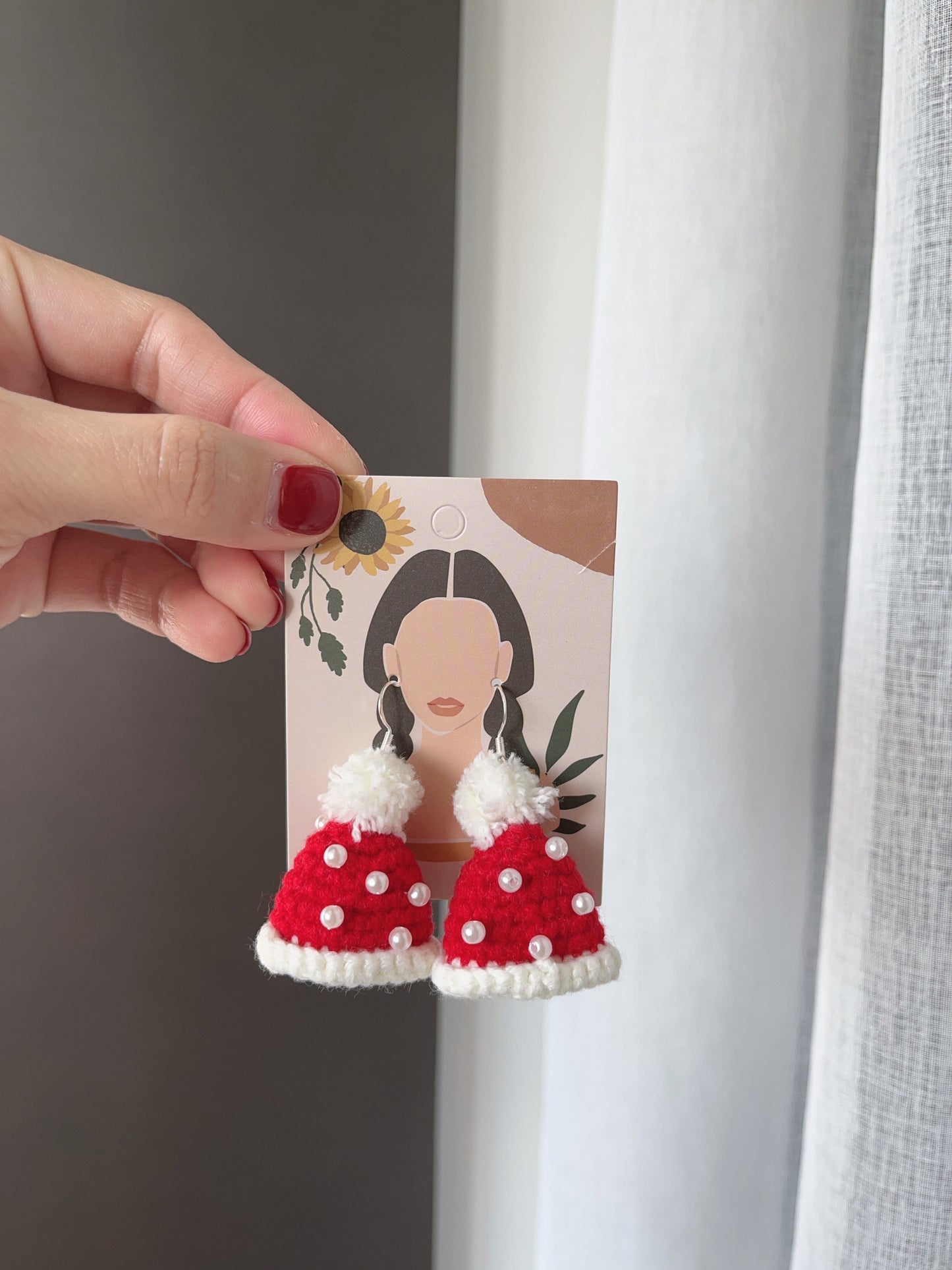 Handmade rochet Christmas hat earrings with s925 hooks